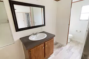 70 County Rd 3479H, Cleveland, TX 77327 - Photo 9