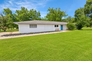379 Hale Rd, Bay City, TX 77414 - Photo 1