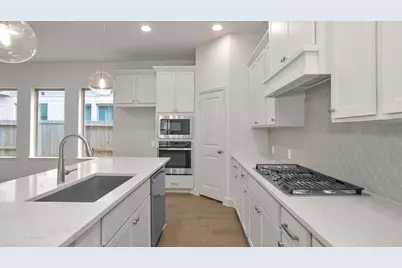 30922 Star Gazer Road, Fulshear, TX 77423 - Photo 9