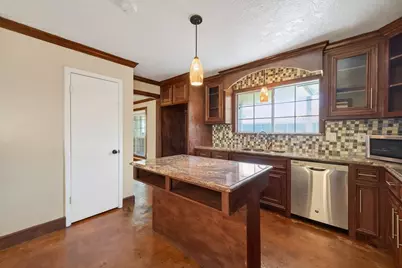 11414 Chelsea Walk Drive, Houston, TX 77066 - Photo 7