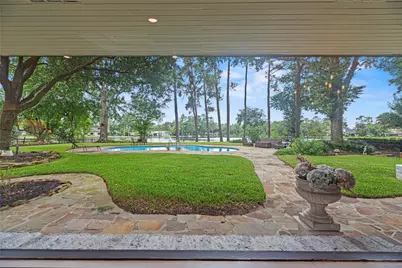 13131 Holston Hills Drive, Houston, TX 77069 - Photo 17