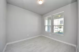 16027 Sycamore Maple Ln, Cypress, TX 77429 - Photo 5