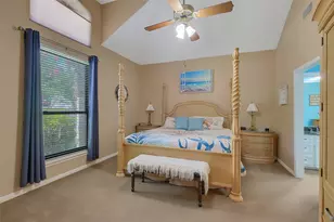 910 Millpond Dr, Sugar Land, TX 77498 - Photo 19