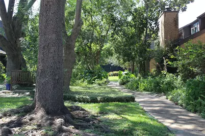 16508 Space Center Boulevard, Houston, TX 77058 - Photo 11