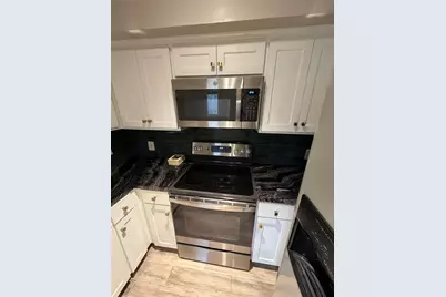 11002 Hammerly Boulevard #171, Houston, TX 77043 - Photo 9