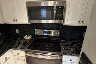 11002 Hammerly Blvd, Houston, TX 77043 - Photo 9