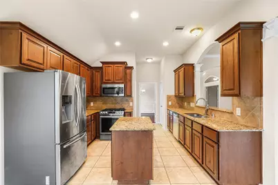 2310 Shadow Canyon Court, Pearland, TX 77584 - Photo 15