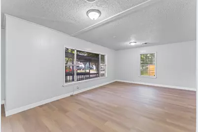 512 E Gulf Street, Baytown, TX 77520 - Photo 7