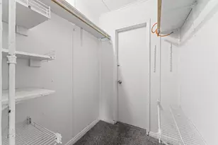 512 E Gulf St, Baytown, TX 77520 - Photo 21