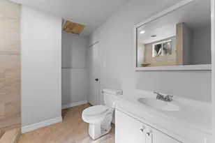 512 E Gulf St, Baytown, TX 77520 - Photo 19