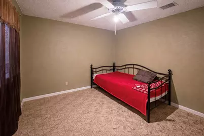 15814 Kenbriar Drive, Houston, TX 77489 - Photo 7