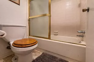 15814 Kenbriar Dr, Houston, TX 77489 - Photo 9