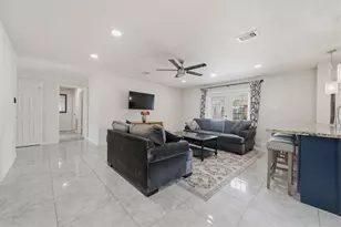 11003 Indian Trails Dr, Tomball, TX 77375 - Photo 5