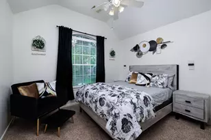 19 Poplar Pine Ct, The Woodlands, TX 77385 - Photo 19