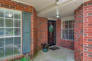 3310 Country Mdws Ct, Pearland, TX 77584 - Photo 3