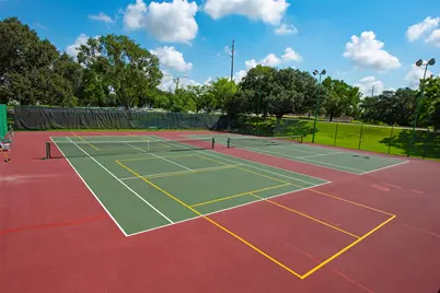 3310 Country Meadows Court, Pearland, TX 77584 - Photo 39