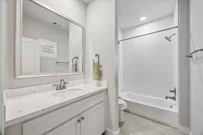 3423 Bradford Street #F, Houston, TX 77025 - Photo 11