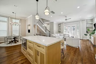 867 Wakefield Drive #D, Houston, TX 77018 - Photo 3