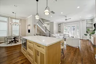 867 Wakefield Dr, Houston, TX 77018 - Photo 3