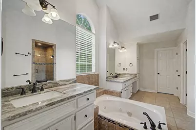 87 Rush Haven Drive, The Woodlands, TX 77381 - Photo 29
