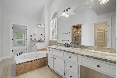 87 Rush Haven Drive, The Woodlands, TX 77381 - Photo 33