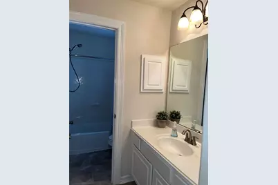 14522 Castle Cove Lane, Houston, TX 77044 - Photo 33