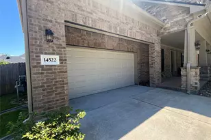 14522 Castle Cove Ln, Houston, TX 77044 - Photo 5