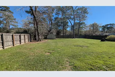 102 Pin Oak Lane, Liberty, TX 77575 - Photo 17