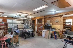 215 W Wildwood Dr N, Village Mills, TX 77663 - Photo 9