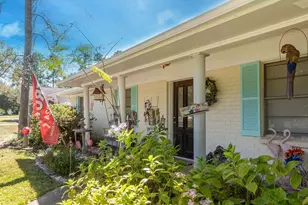 215 W Wildwood Dr N, Village Mills, TX 77663 - Photo 23