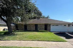 3706 Windsor Dr, Deer Park, TX 77536 - Photo 1