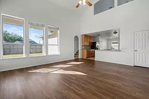 8003 Berkely Ct, Baytown, TX 77521 - Photo 13