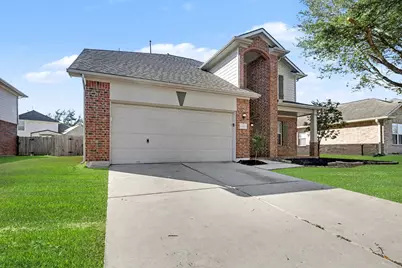 8003 Berkely Court, Baytown, TX 77521 - Photo 3