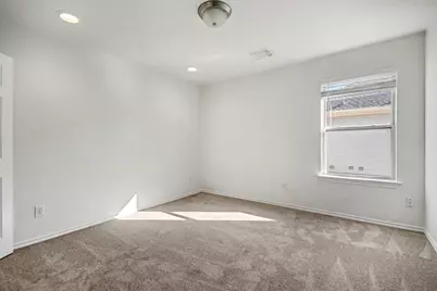 8003 Berkely Court, Baytown, TX 77521 - Photo 21