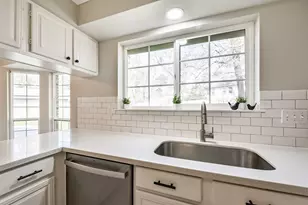 4107 Valley Haven Dr, Kingwood, TX 77339 - Photo 17