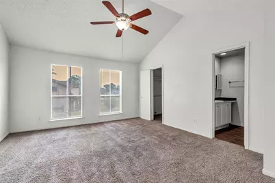 7700 Creekbend Dr #143, Houston, TX 77071 - Photo 15