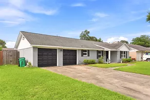 412 Inwood Dr, Baytown, TX 77521 - Photo 3