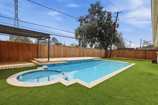 4847 Knickerbocker St, Houston, TX 77035 - Photo 31