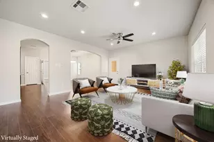 810 Paul Quinn St, Houston, TX 77091 - Photo 9