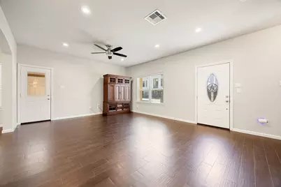 810 Paul Quinn Street, Houston, TX 77091 - Photo 7
