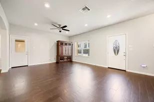 810 Paul Quinn St, Houston, TX 77091 - Photo 7