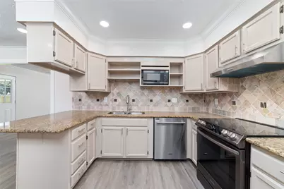 14303 Branchwater Lane, Sugar Land, TX 77498 - Photo 9