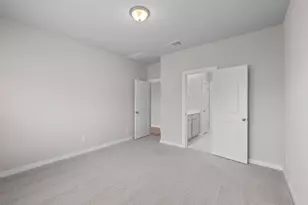 2534 N Heritage Dr, Dayton, TX 77535 - Photo 13