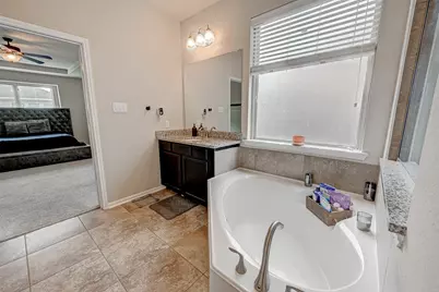 9526 Bonbrook Bend Lane, Rosenberg, TX 77469 - Photo 19