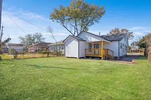 2329 Lidstone St, Houston, TX 77023 - Photo 17