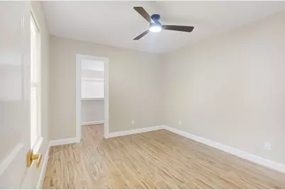 2329 Lidstone Street, Houston, TX 77023 - Photo 7