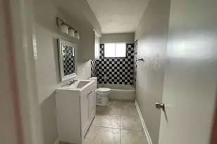 2310 Heather St, Highlands, TX 77562 - Photo 11