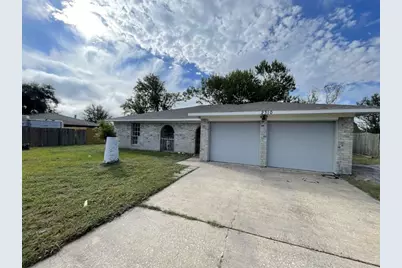 2310 Heather Street, Highlands, TX 77562 - Photo 1