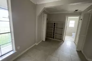 2310 Heather St, Highlands, TX 77562 - Photo 13