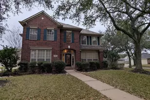 1902 Pepper Tree Ct, Sugar Land, TX 77479 - Photo 1